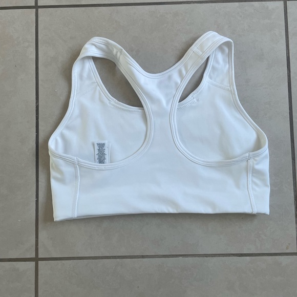 Nike Dri-FIT Swoosh Women's Medium-Support Sports Bra White - Picture 5 of 7